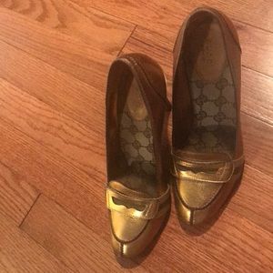 MOVING SALE 🍾Great Gucci Pumps ❤️ 37C